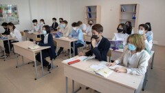Алматы мен Нұр-Сұлтанда оқушылар мен студенттер қашықтан оқуға көшірілді