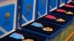 Тоқаев бірнеше әскери қызметшіні "Айбын" және "Жауынгерлік ерлігі үшін" медалімен марапаттады