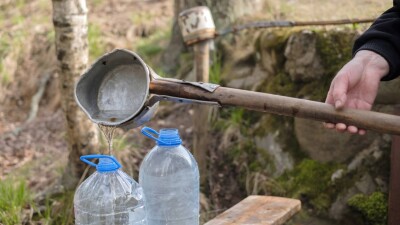 "Жерге сіңген 1 млрд теңге": Түркістан облысында ауыл тұрғындары 7 жылдан бері ауыз суға зәру