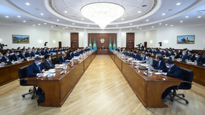 2023 жылы қай министрлер креслосымен қоштасуы мүмкін? Үш пікір