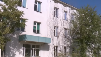 "Сүріп тастау керек". Түркістан облысында оқушылар апатты мектепте білім алуға мәжбүр