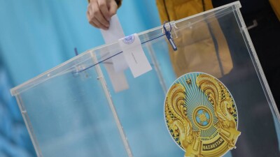 Партия төрағалары дауыс беріп, сайлау нәтижесі қалай боларына қатысты пікір білдірді