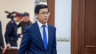 Аймағамбетов: Мектептерде 250 мыңнан астам орын тапшылығы бар