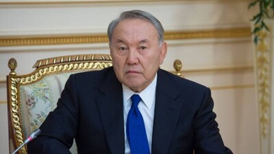 "Тұңғыш президент күні мемлекеттік мереке болмайды". Депутаттар заң жобасын мақұлдады