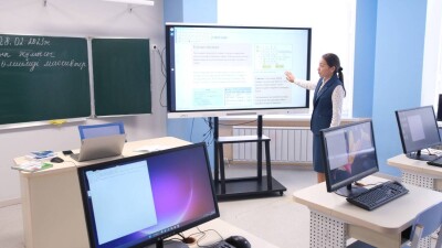 "Ауыл" партиясы ауыл балаларына арналған тегін онлайн курстар ашуды ұсынды