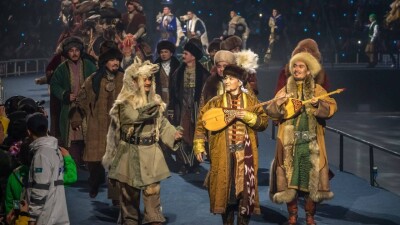 Театр сыншысы: Ұлттық классика – сахнаға міндетті түрде ұлттық киіммен шығу емес