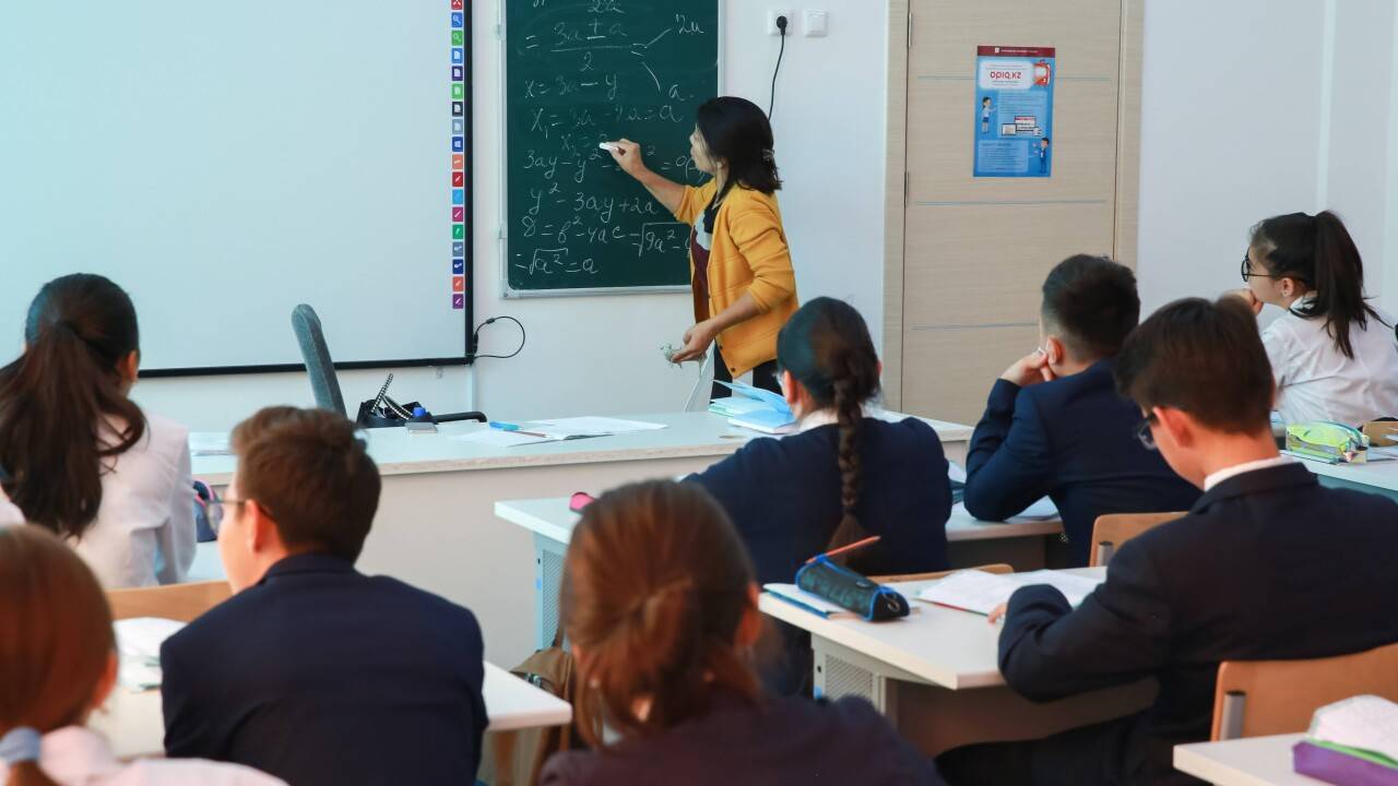 Мұғалімдер жазда қалай демалады?