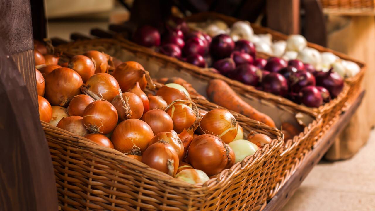 Ресейде пияз 500, Өзбекстанда 350 теңге. Қазақстанда да пияз бағасы өсе ме?