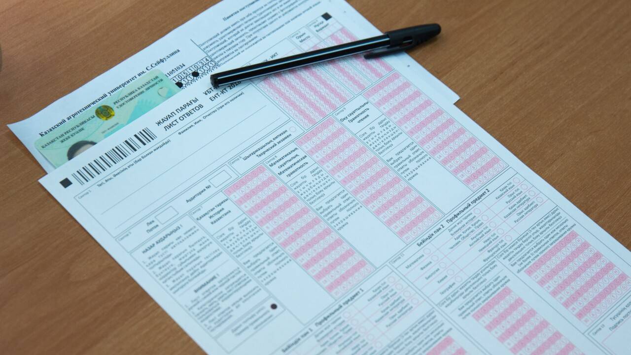 Сарапшылар ЖОО-ға қабылдау саясатына өзгеріс енгізуді ұсынды