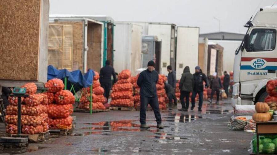 "Алтын Орда" базарындағы заң бұзушылық 1,6 млрд теңгеге бағаланды