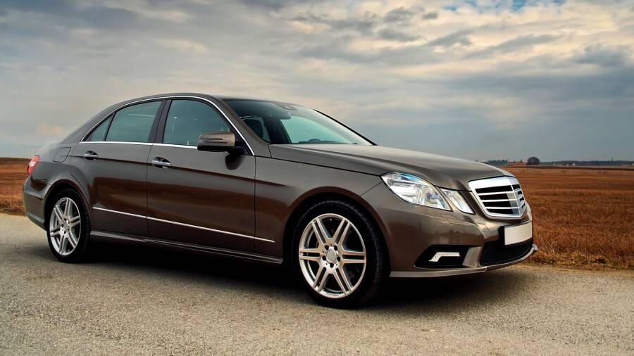 Қымбат көлік иелері қашан "сән-салтанат салығын" төлей бастайды?