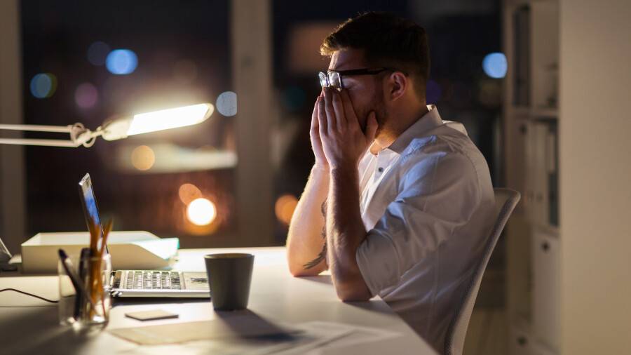 Түнде, демалыста және мерекеде жұмыс істетсе, қалай құқығыңызды қорғауға болады?