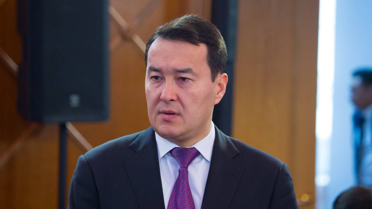 Әлихан Смайылов: Әкімдер жылдар бойы  жылыту маусымына немқұрайды қарап келген