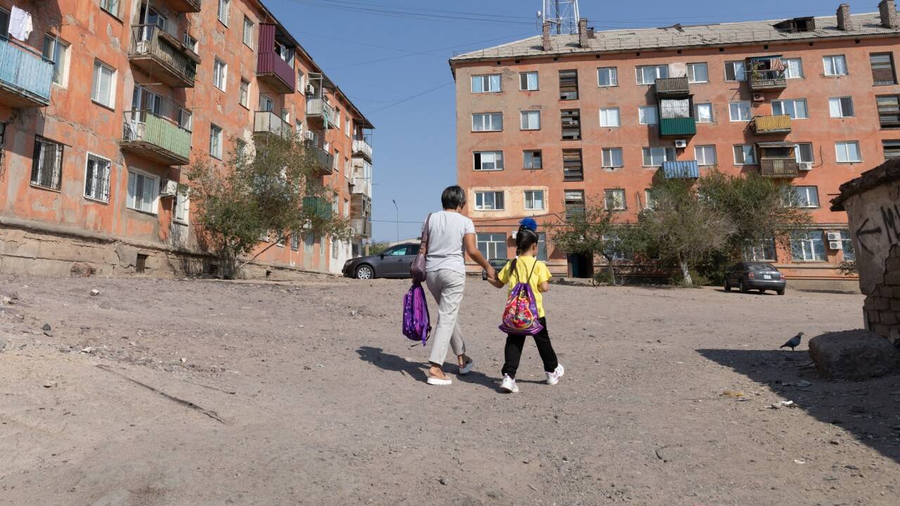 Алматы балалар үшін қолайлы өңірлер көшін бастады