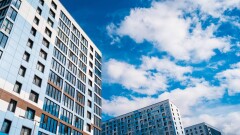 Переселят из ветхих домов: новую программу реновации жилья разработали в Алматы