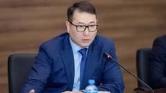 "Пользуюcь активно". Что покупает на маркетплейcах миниcтр торговли Шаккалиев