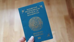 Семья казахов из Афганистана не может получить статус кандасов и найти работу
