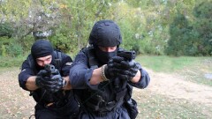 По улицам Тараза перемещаются военные, дороги перекрывают. Что происходит в городе