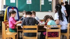 Лицензирование детских садов и соцпомощь для учеников частных школ: сенат Казахстана одобрил закон