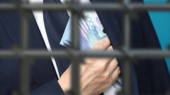 Замдиректора филиала "КазАвтоЖола" осудили за хищение при строительстве пункта пропуска
