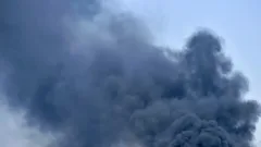Жителей Атырау предупредили о дыме и посоветовали не выходить на улицу