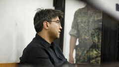 "Хочет, чтобы дети разговаривали с ним". Как проходил суд по лишению Бишимбаева родительских прав