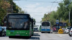 Сбивший пешехода водитель автобуса в Алматы ездил с поддельными правами