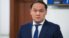 Министр Карашукеев  раскритиковал акиматы за продажу дешёвого сахара