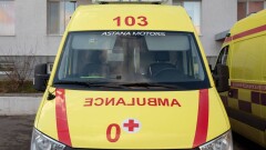 Гружёный трал заехал под конструкцию LRT в Астане: пострадавшие отделались ушибами