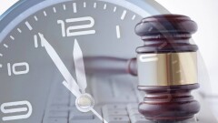 "Пропущен срок исковой давности". Почему суд не признал незаконным решение о переводе времени в Казахстане