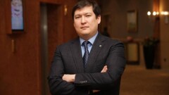 "Убегать не собираемся". Глава Банка развития Казахстана высказался об отставке