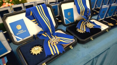 Президент наградил нескольких жителей Мангистауской области