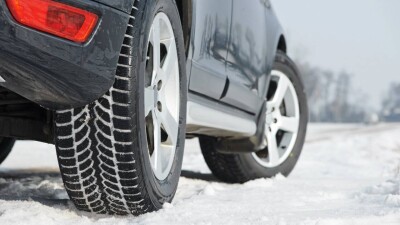 До какого числа автовладельцам Алматы нужно сменить шины на зимние, чтобы не получить штраф