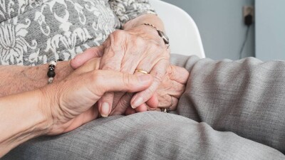 Сколько получат пенсионеры Астаны ко Дню пожилых людей