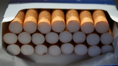 Почти 200 тысяч пачек сигарет пытались ввезти под видом овощей в Казахстан