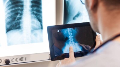 Лучшие травматологи и ортопеды проведут бесплатные консультации для жителей Астаны