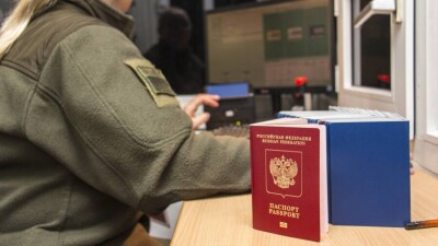 Глава МВД: В Казахстан въезжает всё меньше россиян