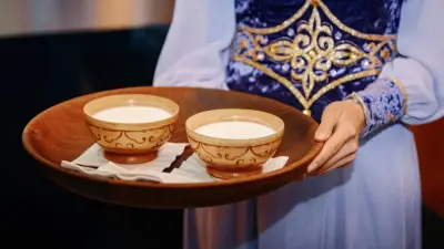 Шубат включат в меню питания нефтяников для поддержки местных фермеров в Мангистау