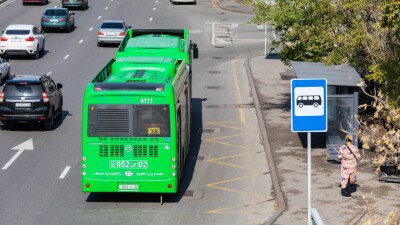 Схему движения 17 маршрутов временно изменят в Алматы, некоторые – на месяц