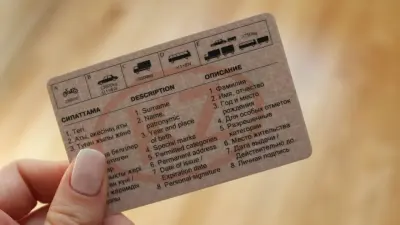 Заработали 150 млн тенге: дело против продавцов водительских прав в Шымкенте направили в суд