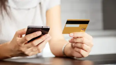 Кешбэк не в тенге: Нацбанк Казахстана проведёт дополнительную проверку