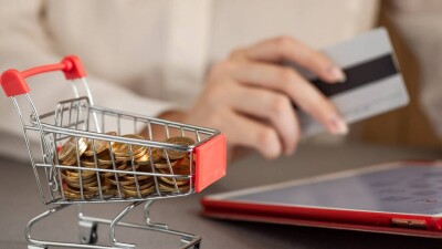 Депутаты намерены обязать банки, сервисами которых пользуются мошенники, возмещать ущерб жертвам