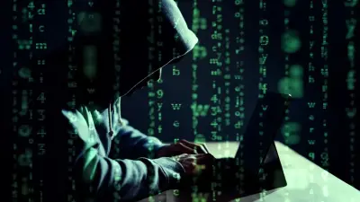 Бектенов об утечке данных казахстанцев: Слив может быть связан с медорганизациями, виновных накажут