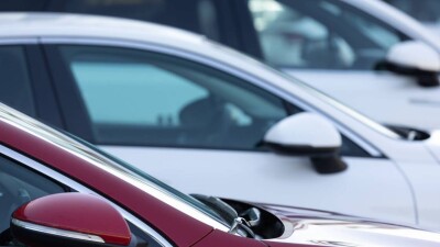 Запрет на ввоз в Казахстан праворульных авто в разобранном виде продлят ещё на полгода