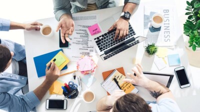 Минтруда: С начала года 8000 россиян начали работать в Казахстане, 72% – в сфере услуг