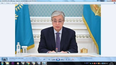 Токаев: Казахстан инвестирует 20 млрд долларов в сухопутные коридоры с Китаем до 2025 года