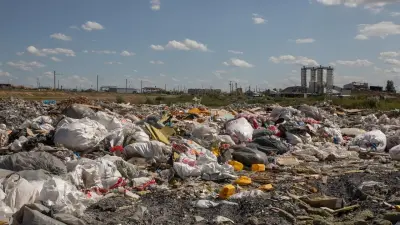 Олжас Бектенов поручил акиматам до конца года устранить стихийные свалки