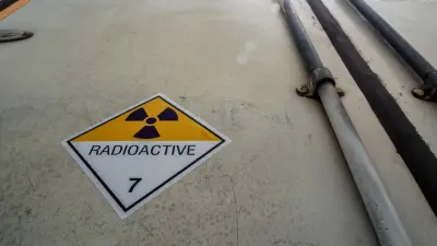 Закон об ускорении транзита радиоактивных материалов через границы стран СНГ приняли в Казахстане