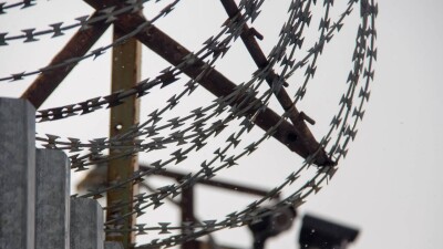 Сотрудника ДУИС осудили за пытки осуждённого в Карагандинской области