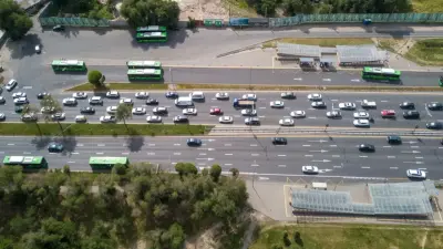 "Каждый день на счету". Аким Алматы дал поручения по срокам реализации проектов LRT и BRT